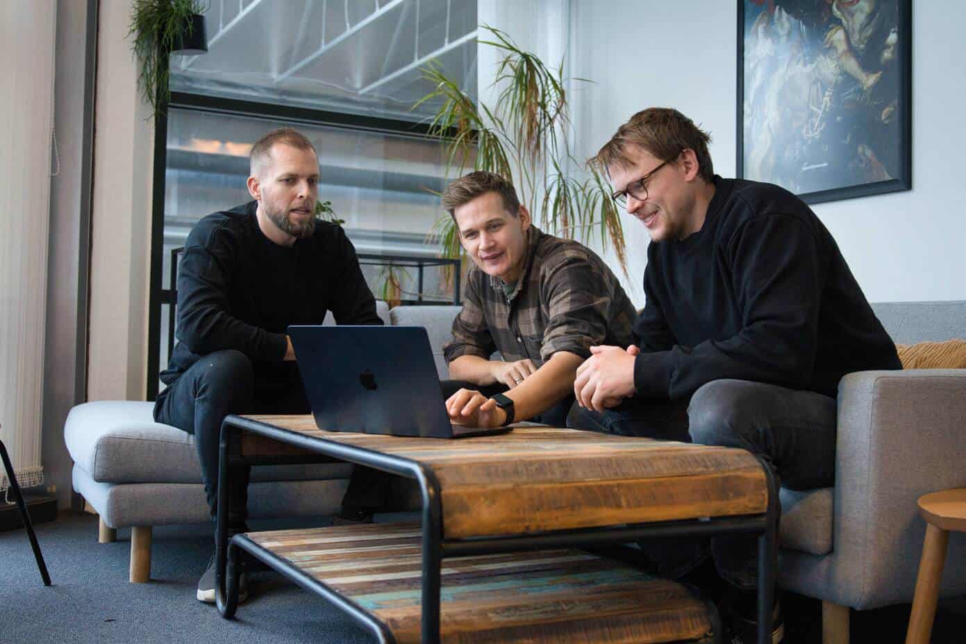 PingPuffin founders Bo Møller, Emil Højbjerg, and Oliver Lindebod